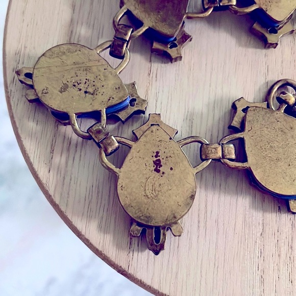 EUC Bump Box | Oversized brass open-link statement necklace pink, blue gemstones - Picture 5 of 6